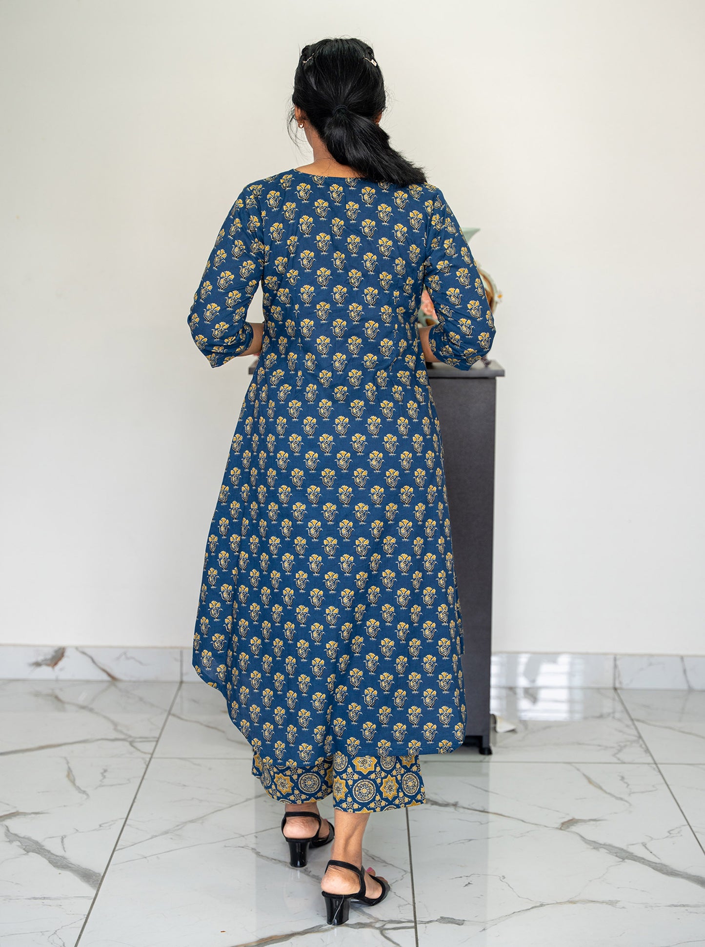 Tara Light Navy Blue