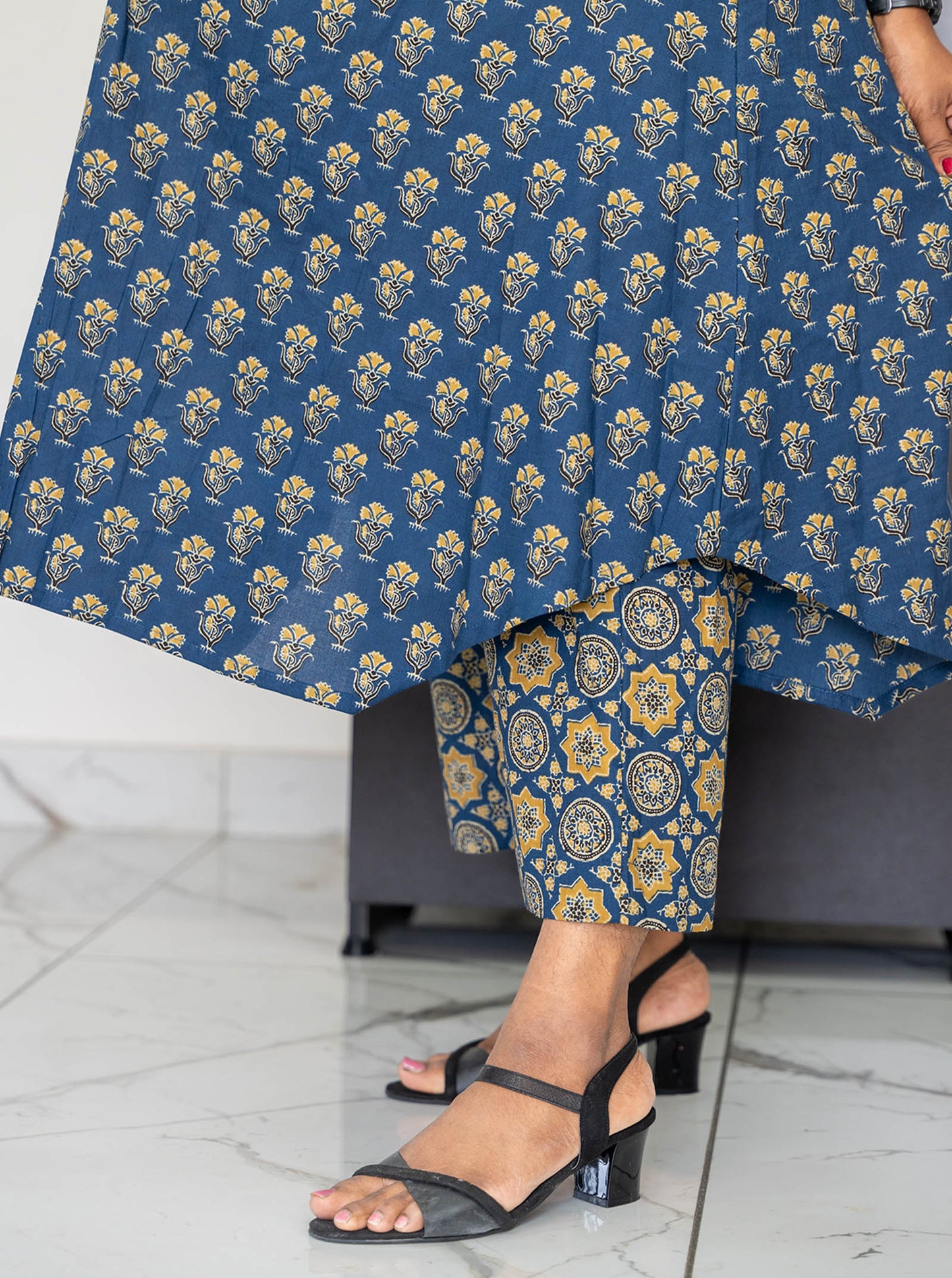 Tara Light Navy Blue