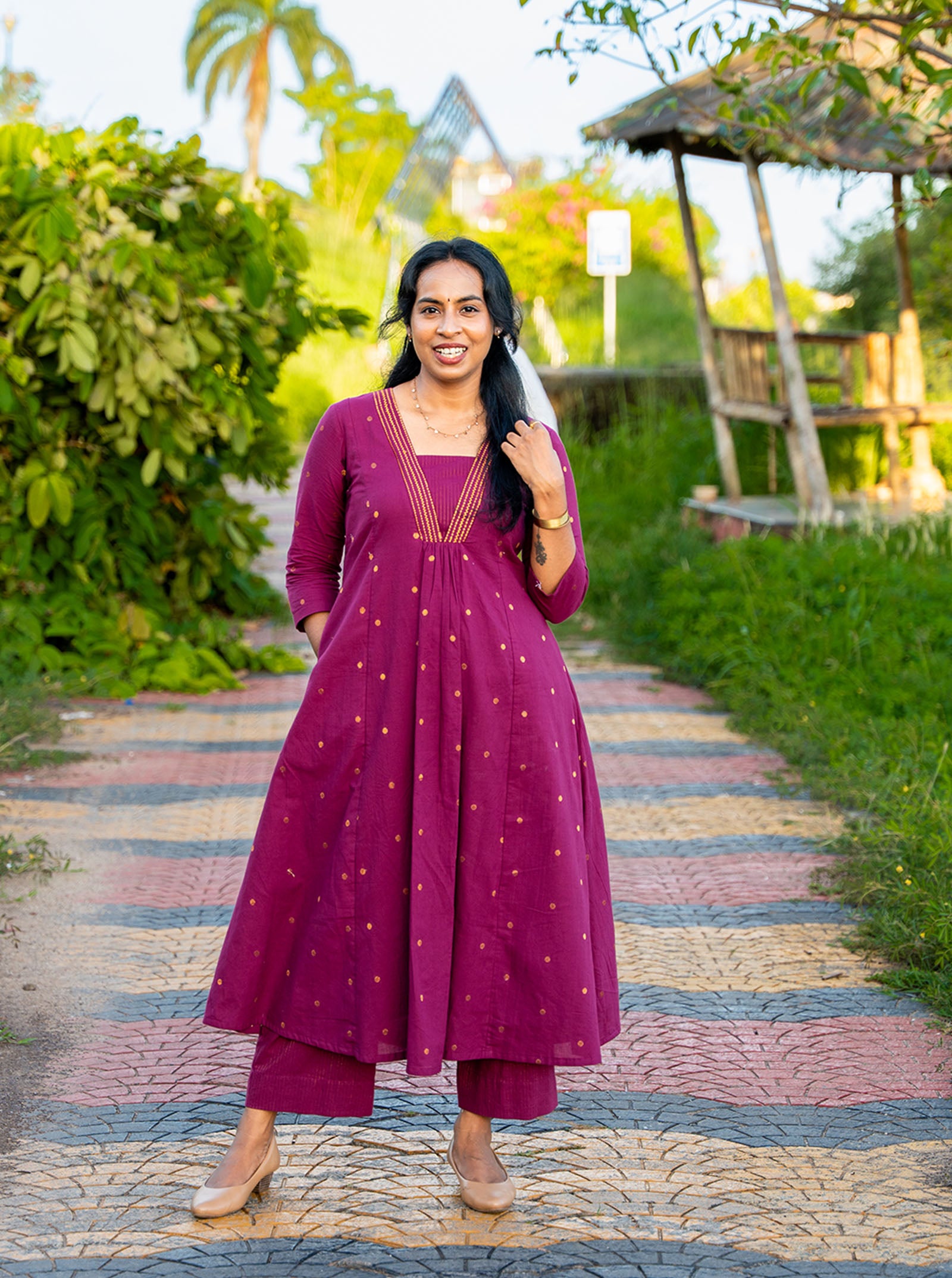 Model wearing mulberry purple handloom  handloom cotton front panel cut kurtha co-ord set full length — Ariyaa