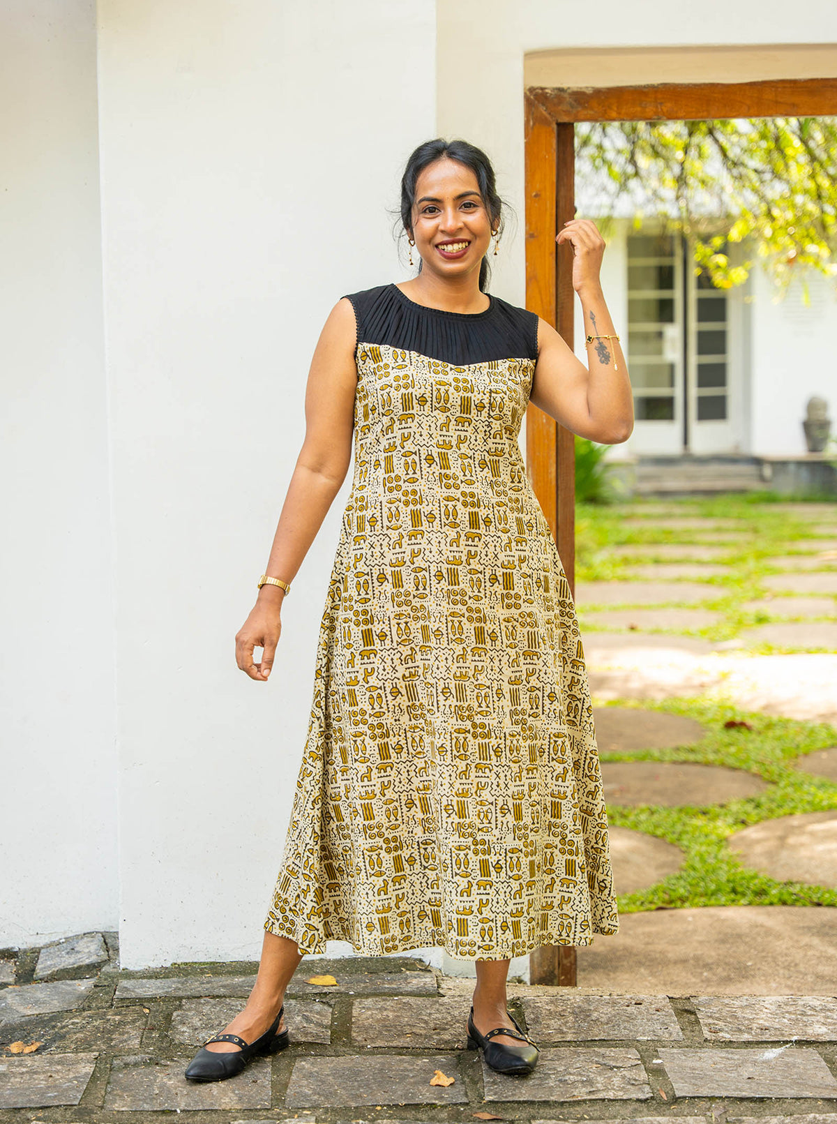 Black desert - Sandal Block Print Sleeveless A-Line Kurti