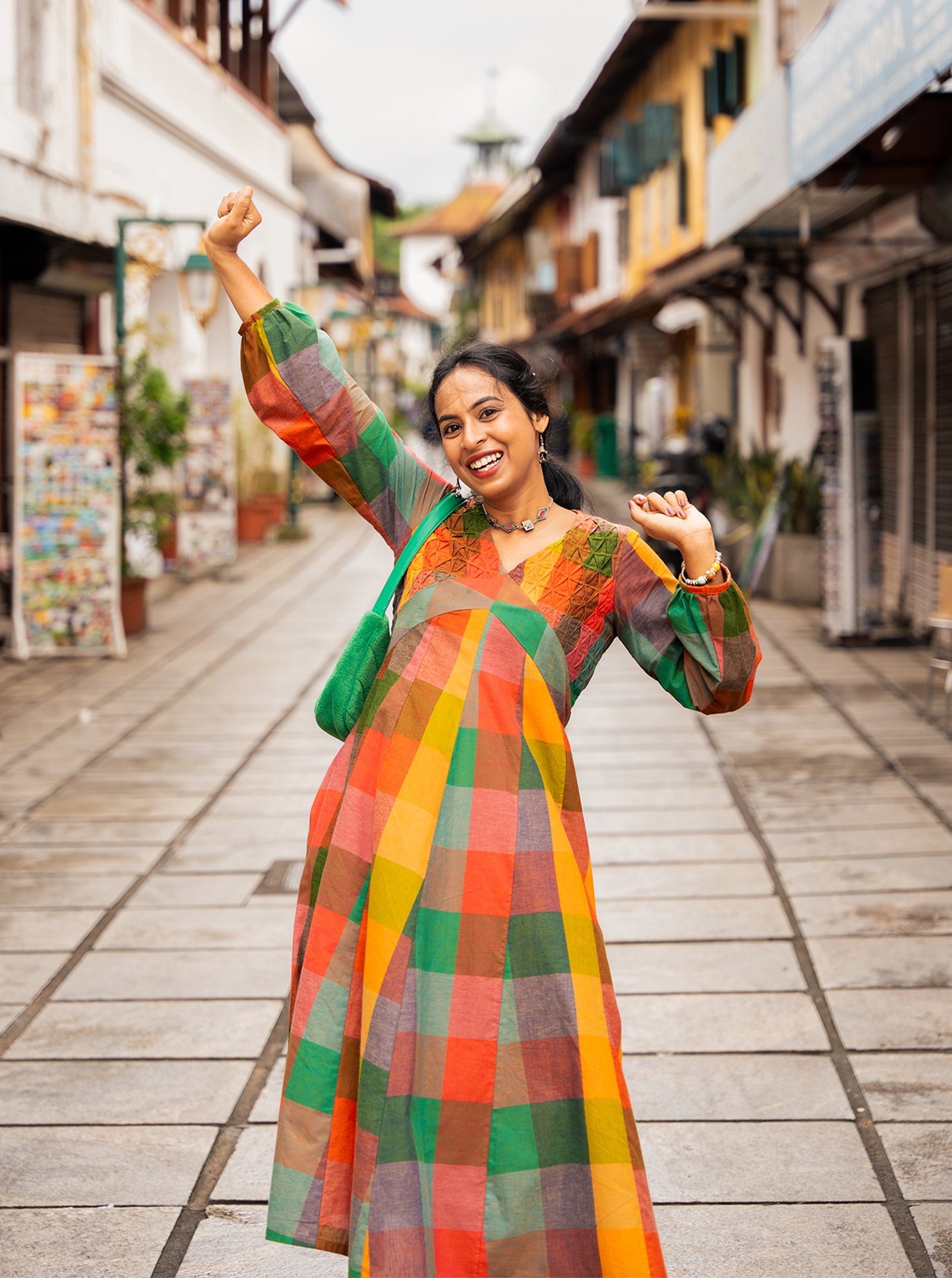 Madras Kattam handloom kurti with functional side pockets