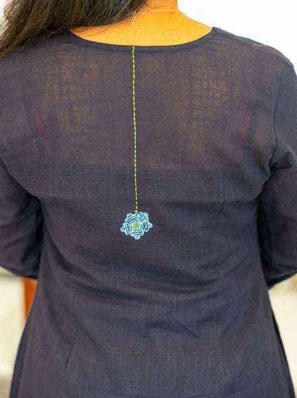 Back of navy kurti with minimal embroidered flower and trailing stem - Ariyaa